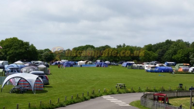 Chestnut Meadow Camping & Caravan Park , Bexhill On Sea Campsites, East ...