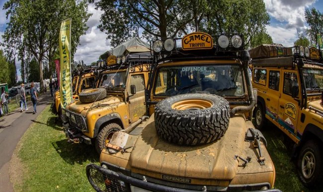 Castlewood 44 and Overlander Show, Cheshire