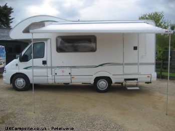 Bessacarr Besssacarr E435, 5 berth, (2004)