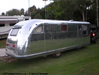 Airstream Spartan Manor 1947, 4 berth