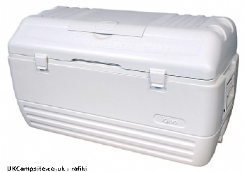 IGLOO MaxCold 165 cool box