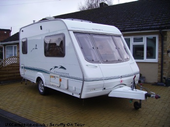 Swift Challenger 400se, 2 berth, (2002)