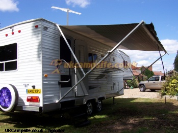 5th Fifth wheel UltraLite 26RL, 6 berth, (2008)