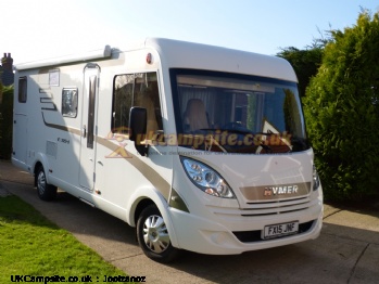 Hymer Exsis I588, 4 berth, (2015)