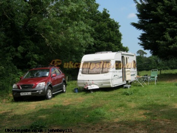 KIA SORENTO 2.5 CRDI XE  {SOLD], 5 berth, (2004)