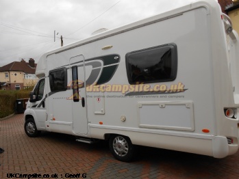 Bessacarr E452, 4 berth, (2013)