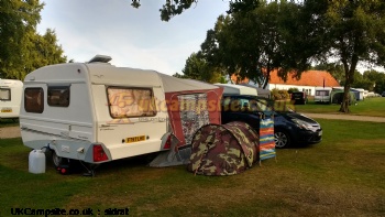 Freedom Sunseeker Club Class, 4 berth, (2007)