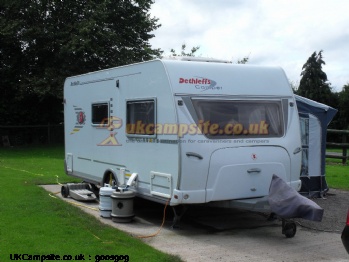 Dethleffs DL 470, 2 berth, (2004)