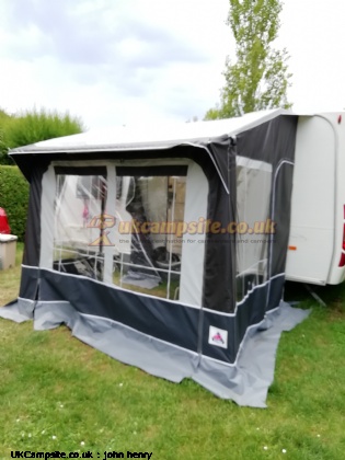 Dorema Quattro Porch Awning 275