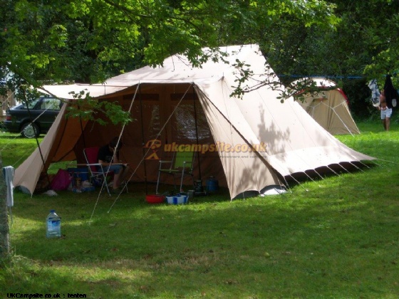 De Waard Vergrote Zilvermeeuw, 6 berth