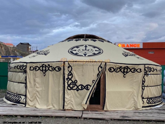 Wynnster Authentic Mongolian Yurt, 7+ berth, (2022)