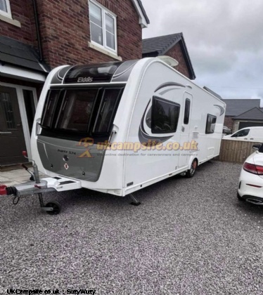 Elddis Avante 574 2 x Fixed Single Bed, 4 berth, (2017)