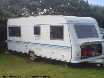 Adria altea 542uk, 5 berth, (2007)