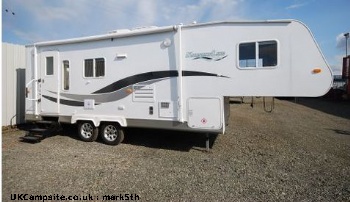 Kountrylite 5th Wheel & Nissan, 6 berth, (2007)