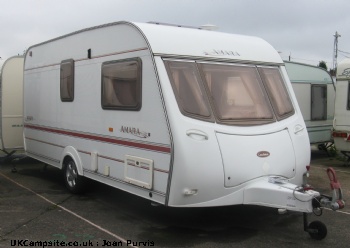 Coachman Amara 450/2, 2 berth, (2002)