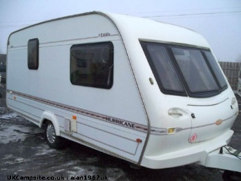 Elddis Hurricane Climatic GTX, 2 berth, (1998)