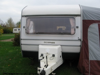 Compass Citizen 340, 2 berth