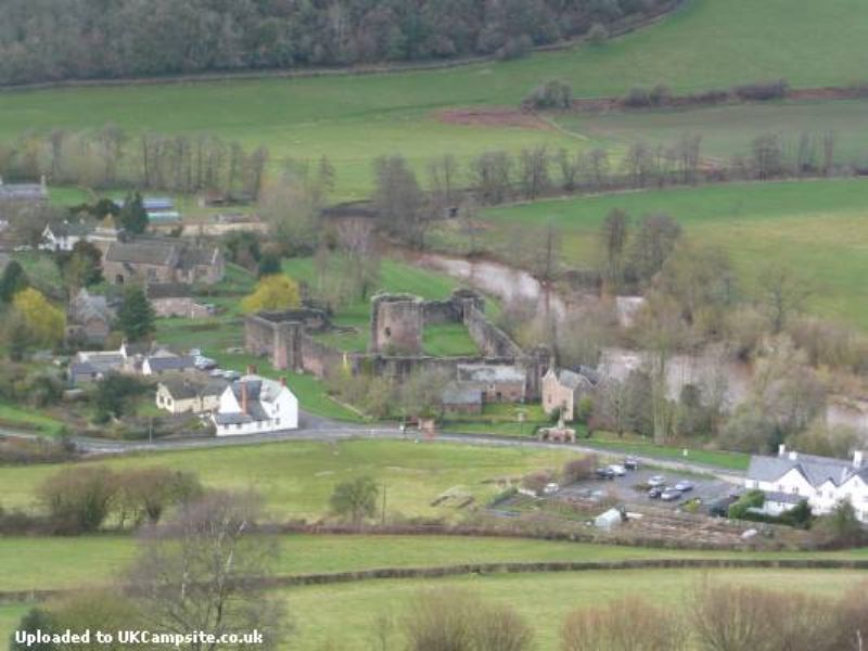 Newlands Caravan Camping & Fishery Site