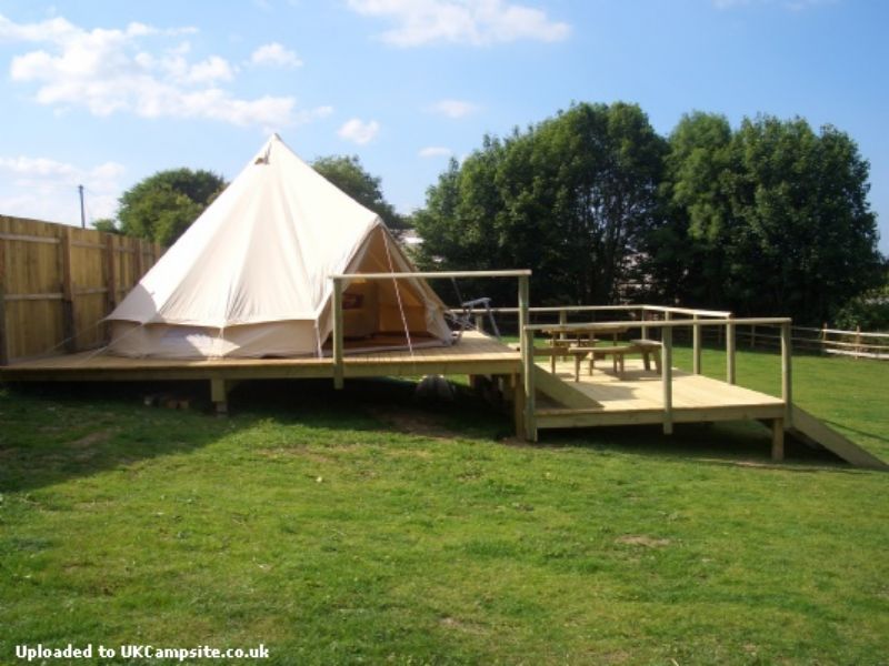 Little Upton Boutique Belltents