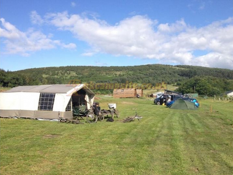 camping near glentress