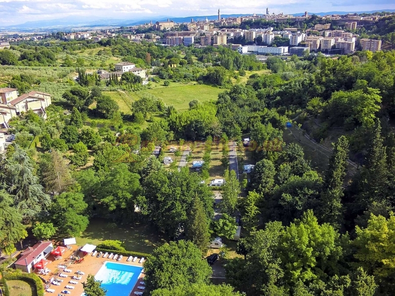 Camping Siena Colleverde