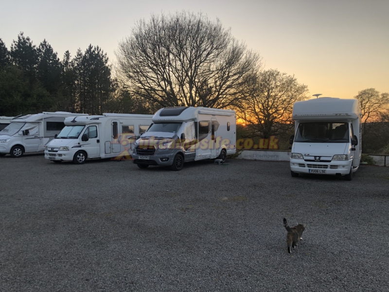 Deanwood Holidays Caravan And Camp Site