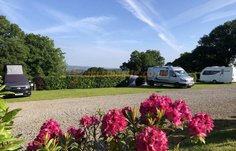 Deanwood Holidays Caravan And Camp Site