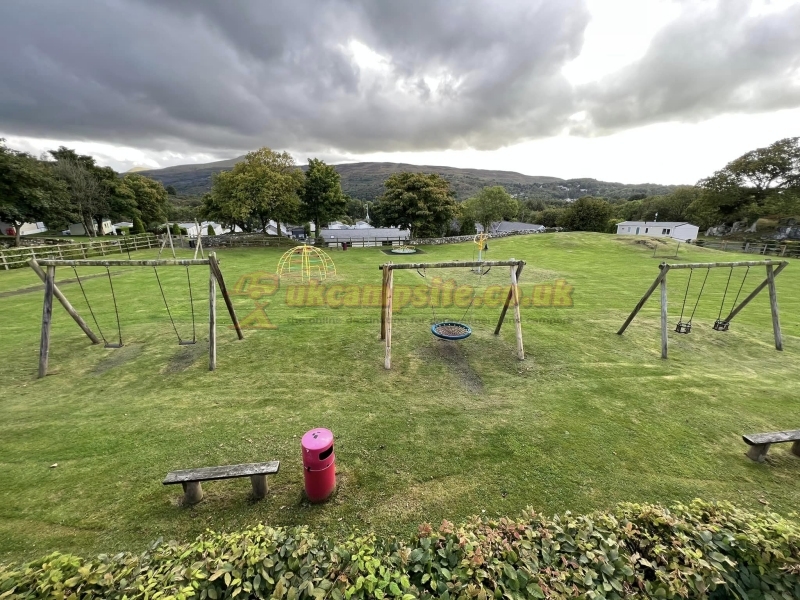 Lyons Snowdon View Caravan Park