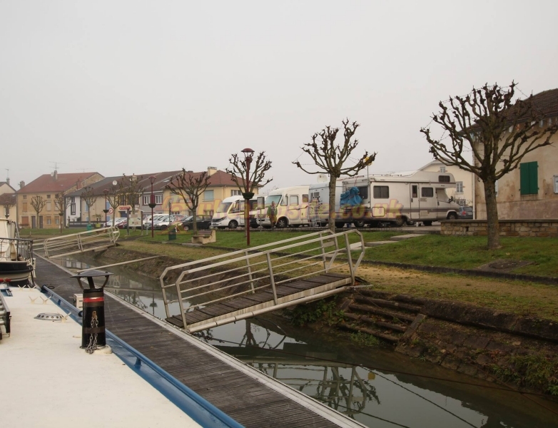 Aire De Camping Car De Stenay