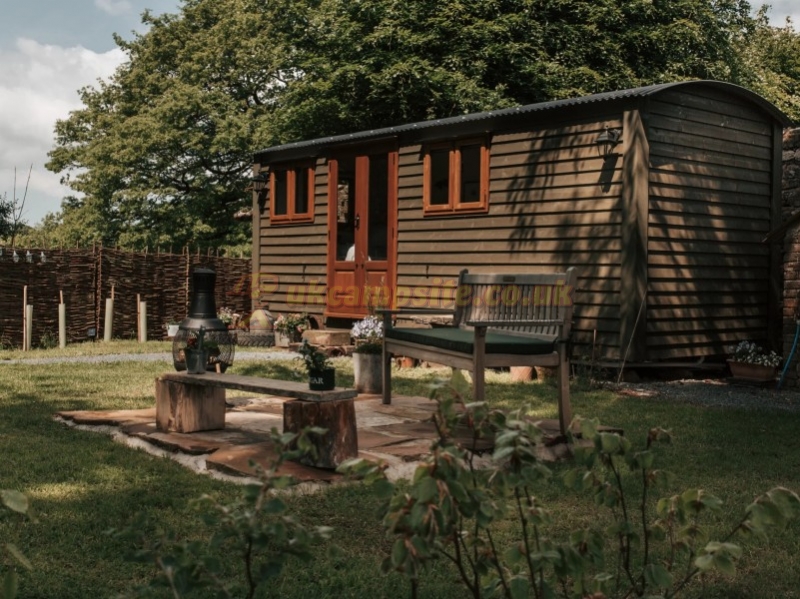 Snittlegarth Farm Lodges Huts And Cabins