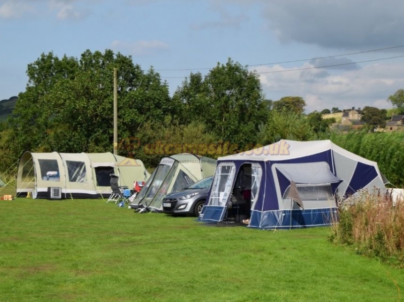 Wallbrook House Caravan & Campsite