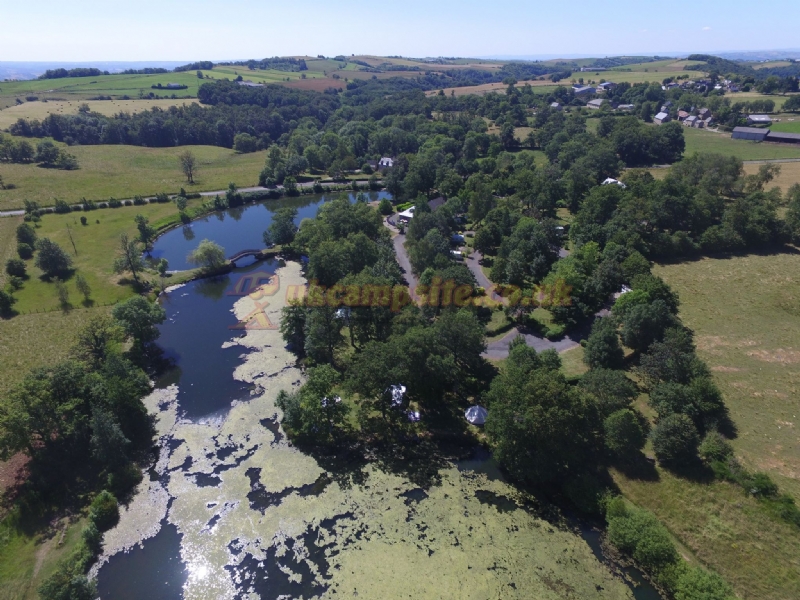 Camping Etang Du Camp