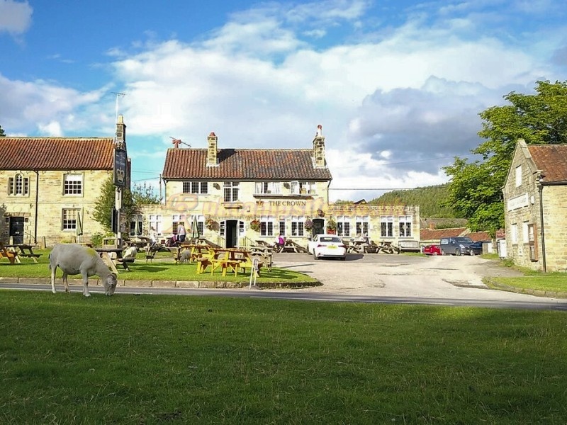 The Crown Pub And Campsite , Hutton Le Hole Campsites, North Yorkshire