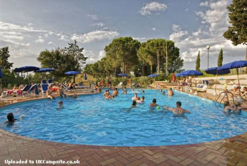 Camping Toscana Village